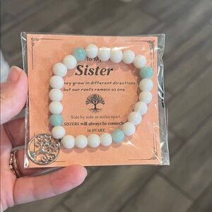 Elegant White and Blue Beaded “Sister” Bracelet Gift